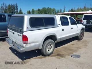2000 Dodge Dakota Sport with VIN 1B7GG2AN9YS792231, listed as a IAAI auction lot 42174764 with 285,535 mi miles and . Bid and sale history available at carsss.com. Image 4.