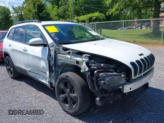 2017 Jeep Cherokee High Altitude with VIN 1C4PJMDS5HW567912, listed as a IAAI auction lot 42212145 with 136,130 mi miles and . Bid and sale history available at DreamBid. Image 6.