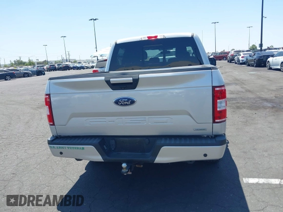 2018 Ford F-150 XL с VIN 1FTEW1CP0JKD35171, выставлен на аукционе IAAI как лот 42594307 с пробегом 123 237 миль миль и . История ставок и продаж доступна на DreamBid. Изображение 17.