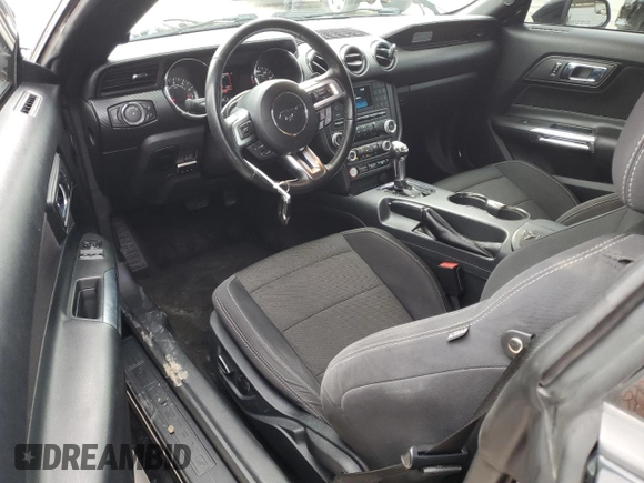 2016 Ford Mustang V6 z VIN 1FA6P8AM9G5271230, wystawiony jako Copart lot #58144615 z przebiegiem 107 268 mil mil oraz Szkoda całkowita • Salvage title. Historia ofert i sprzedaży dostępna na DreamBid. Obrazek 8.