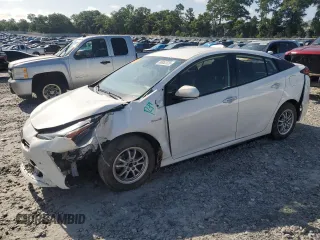 2022 Toyota Prius L Eco with VIN JTDKAMFUXN3180083, listed as a Copart auction lot 60862525 with 92,213 mi miles and Salvage title. Bid and sale history available at DreamBid. Image 1.