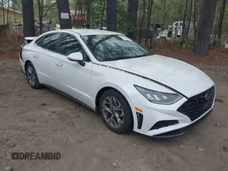 2020 Hyundai Sonata SEL z VIN 5NPEF4JA9LH050941, wystawiony jako IAAI lot #41964680 z przebiegiem 63 823 mil mil oraz . Historia ofert i sprzedaży dostępna na DreamBid. Obrazek 1.