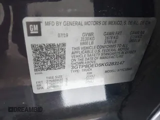 2019 GMC Sierra 1500 SLT z VIN 3GTP8DED5KG283147, wystawiony jako IAAI lot #41545402 z przebiegiem 116 694 mil mil oraz . Historia ofert i sprzedaży dostępna na DreamBid. Obrazek 9.