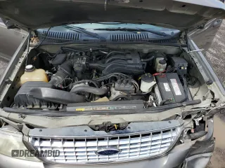 2005 Ford Explorer XLT с VIN 1FMZU73E85UA26725, выставлен на аукционе Copart как лот 58692205 с пробегом 152 308 миль миль и Списание • Salvage title. История ставок и продаж доступна на DreamBid. Изображение 12.