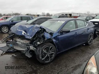 2023 Nissan Altima 2.5 SR with VIN 1N4BL4CW3PN348952, listed as a Copart auction lot 49884815 with 0 mi miles and Salvage Title. Bid and sale history available at carsss.com. Image 1.
