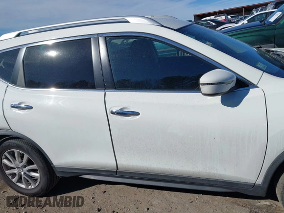 2017 Nissan Rogue SV with VIN KNMAT2MV9HP584589, listed as a IAAI auction lot 41692956 with 111,294 mi miles and . Bid and sale history available at carsss.com. Image 14.