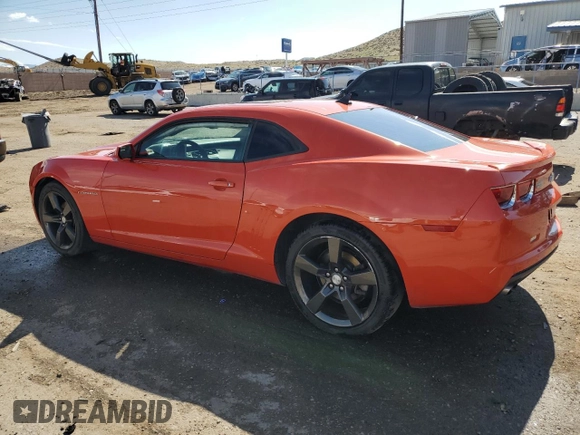 2011 Chevrolet Camaro 1LT z VIN 2G1FB1EDXB9131508, wystawiony jako Copart lot #59209575 z przebiegiem 157 576 mil mil oraz Szkoda całkowita • Salvage title. Historia ofert i sprzedaży dostępna na DreamBid. Obrazek 2.