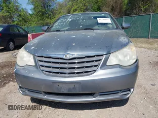 2008 Chrysler Sebring Touring with VIN 1C3LC55R98N118821, listed as a IAAI auction lot 42102685 with 211,537 mi miles and . Bid and sale history available at DreamBid. Image 6.