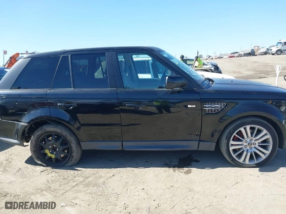 2013 Land Rover Range Rover Sport HSE LUX with VIN SALSK2D43DA761190, listed as a IAAI auction lot 41621909 with 122,407 mi miles. Bid and sale history available at carsss.com. Image 13.