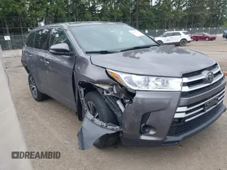 2017 Toyota Highlander LE with VIN 5TDBZRFH8HS429346, listed as a IAAI auction lot 42408229 with 52,730 mi miles and . Bid and sale history available at DreamBid. Image 1.