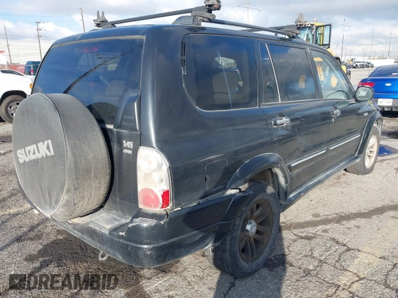 2006 Suzuki XL-7 Standard with VIN JS3TX92V564104539, listed as a IAAI auction lot 41493670 with 199,613 mi miles. Bid and sale history available at carsss.com. Image 4.