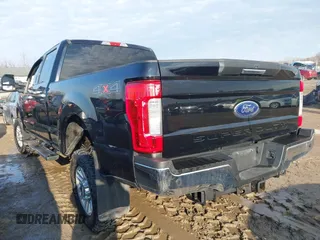 2017 Ford F-250 Lariat with VIN 1FT7W2BTXHEE16331, listed as a IAAI auction lot 41770428 with 71,992 mi miles and . Bid and sale history available at DreamBid. Image 3.