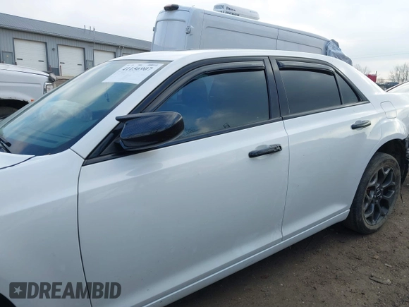 2015 Chrysler 300 with VIN 2C3CCAGG5FH808771, listed as a IAAI auction lot 41156907 with 133,000 mi miles. Bid and sale history available at carsss.com. Image 15.