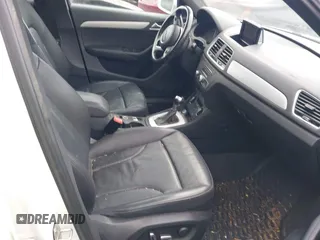 2017 Audi Q3 Premium z VIN WA1BCCFS2HR009908, wystawiony jako IAAI lot #41867249 z przebiegiem 116 804 mil mil oraz . Historia ofert i sprzedaży dostępna na DreamBid. Obrazek 5.