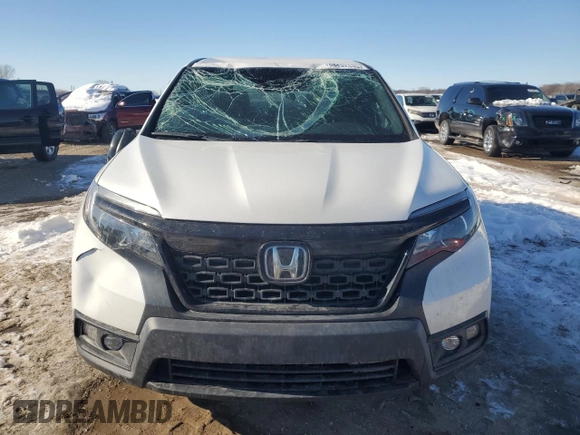 2021 Honda Passport Sport with VIN 5FNYF8H20MB010766, listed as a Copart auction lot 88432445 with 62,132 mi miles and Salvage title. Bid and sale history available at DreamBid. Image 5.