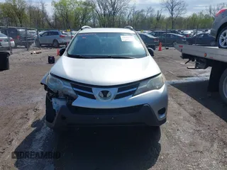 2014 Toyota RAV4 LE with VIN JTMBFREV7ED050667, listed as a IAAI auction lot 42082759 with 270,927 mi miles and . Bid and sale history available at DreamBid. Image 12.