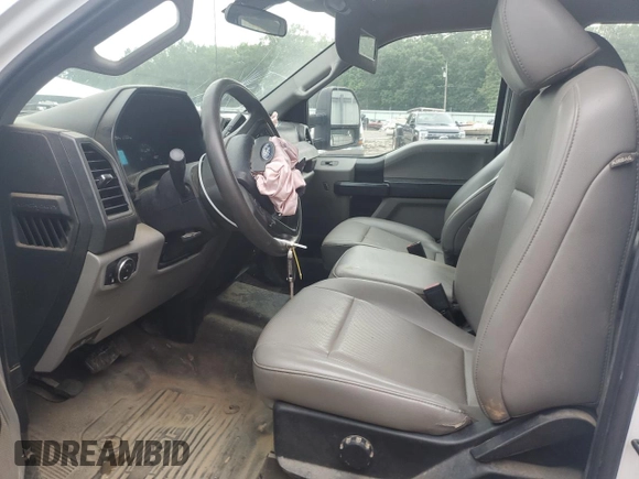 2021 Ford F-350 XL z VIN 1FD8W3HT1MED07876, wystawiony jako Copart lot #61029385 z przebiegiem 62 974 mil mil oraz Szkoda całkowita • Salvage title. Historia ofert i sprzedaży dostępna na DreamBid. Obrazek 7.