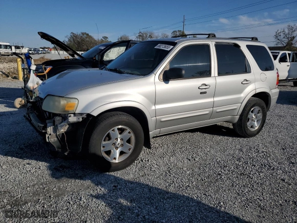 2007 Ford Escape Limited with VIN 1FMYU04187KA40993, listed as a Copart auction lot 88273655 with 209,209 mi miles and Salvage Title. Bid and sale history available at carsss.com. Image 1.
