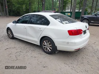 2012 Volkswagen Jetta SE с VIN 3VWDP7AJ0CM373096, выставлен на аукционе IAAI как лот 42426028 с пробегом 176 470 миль миль и . История ставок и продаж доступна на DreamBid. Изображение 3.