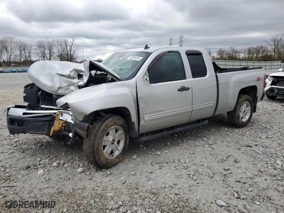 2011 Chevrolet Silverado 1500 LT with VIN 1GCRKSE34BZ402599, listed as a Copart auction lot 53281575 with 0 mi miles and Salvage Title. Bid and sale history available at carsss.com. Image 1.