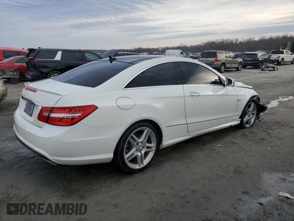 2012 Mercedes-Benz E 550 with VIN WDDKJ7DB3CF158043, listed as a Copart auction lot 43526855 with 68,035 mi miles and Salvage Title. Bid and sale history available at DreamBid. Image 3.