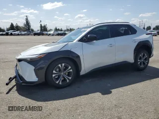 2025 Toyota bZ4X XLE с VIN JTMAAAAAXSA060251, выставлен на аукционе Copart как лот 51861835 с пробегом 230 миль миль и Списание • Salvage title. История ставок и продаж доступна на DreamBid. Изображение 1.