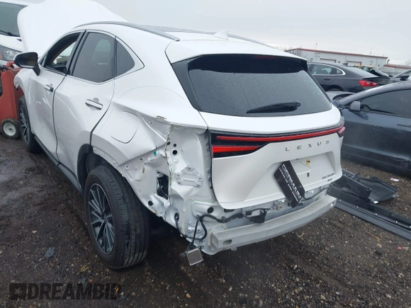 2025 Lexus NX with VIN 2T2HKCEZ3SC043032, listed as a IAAI auction lot 41704791 with 1,135 mi miles. Bid and sale history available at carsss.com. Image 3.