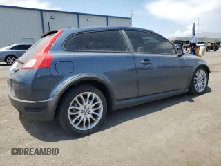 2008 Volvo C30 Version 1.0 z VIN YV1MK672682067301, wystawiony jako Copart lot #64228674 z przebiegiem 150 403 mil mil oraz Szkody całkowita. Historia ofert i sprzedaży dostępna na DreamBid. Obrazek 3.
