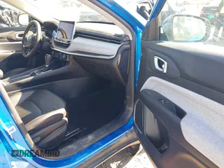 2022 Jeep Compass Latitude Lux with VIN 3C4NJDFBXNT129487, listed as a IAAI auction lot 42127106 with 18,360 mi miles and . Bid and sale history available at DreamBid. Image 5.