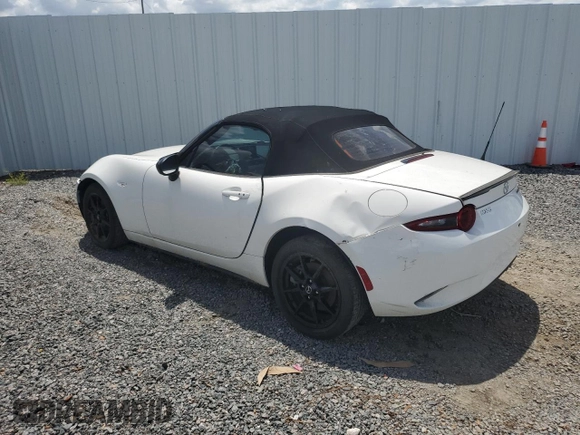 2021 Mazda MX-5 Miata Sport with VIN JM1NDAB74M0452596, listed as a Copart auction lot 60275585 with 21,839 mi miles and Clean title. Bid and sale history available at DreamBid. Image 2.