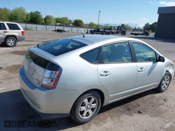 2005 Toyota Prius with VIN JTDKB20UX57054812, listed as a IAAI auction lot 42145700 with 171,163 mi miles. Bid and sale history available at carsss.com. Image 4.