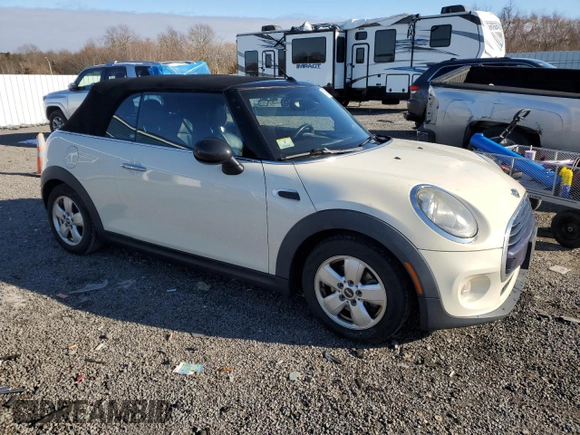 2016 MINI Convertible z VIN WMWWG5C5XG3C19552, wystawiony jako Copart lot #86790134 z przebiegiem 112 494 mil mil oraz Szkoda całkowita • Salvage title. Historia ofert i sprzedaży dostępna na DreamBid. Obrazek 4.