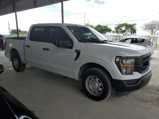 2023 Ford F-150 XL with VIN 1FTEW1CB3PKG04325, listed as a Copart auction lot 69174064 with 5,099 mi miles and Non Repairable. Bid and sale history available at carsss.com. Image 4.