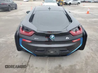 2016 BMW i8 z VIN WBY2Z2C54GV674732, wystawiony jako Copart lot #86660234 z przebiegiem 57 200 mil mil oraz Czysty tytuł • Clean title. Historia ofert i sprzedaży dostępna na DreamBid. Obrazek 6.
