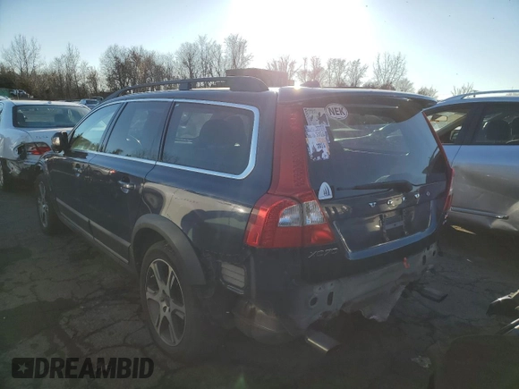 2012 Volvo XC70 T6 with VIN YV4902BZ5C1124355, listed as a Copart auction lot 82923854 with 141,243 mi miles and Salvage Title. Bid and sale history available at DreamBid. Image 2.