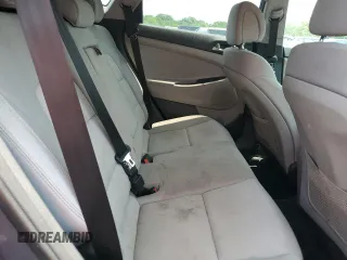 2018 Hyundai Tucson SEL with VIN KM8J3CA42JU729265, listed as a Copart auction lot 60167665 with 174,318 mi miles and Salvage title. Bid and sale history available at DreamBid. Image 10.
