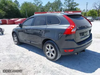2012 Volvo XC60 3.2L with VIN YV4952DL8C2290826, listed as a IAAI auction lot 42067621 with 217,562 mi miles. Bid and sale history available at carsss.com. Image 3.