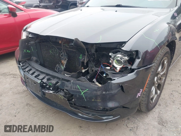 2015 Chrysler 300 with VIN 2C3CCAGG5FH814392, listed as a IAAI auction lot 41239339 with 142,046 mi miles. Bid and sale history available at carsss.com. Image 6.