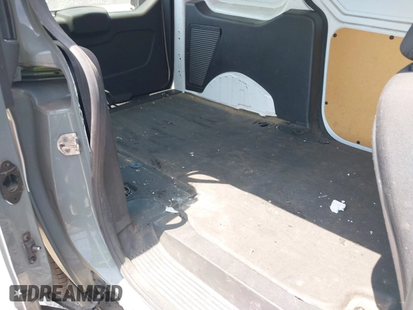 2014 Ford Transit Connect z VIN NM0LE7FX6E1145599, wystawiony jako IAAI lot #42575605 z przebiegiem 130 441 mil mil oraz . Historia ofert i sprzedaży dostępna na DreamBid. Obrazek 8.