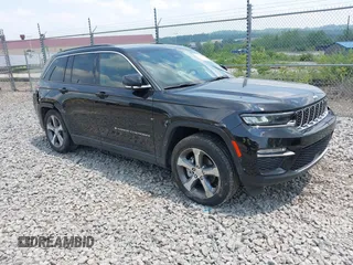 2024 Jeep Grand Cherokee Limited with VIN 1C4RJHBG9RC162492, listed as a IAAI auction lot 42424937 with 5,939 mi miles and . Bid and sale history available at DreamBid. Image 1.