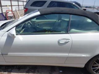 2007 Mercedes-Benz CLK 3.5L with VIN WDBTK56F47T075999, listed as a IAAI auction lot 41915608 with 164,654 mi miles. Bid and sale history available at carsss.com. Image 14.