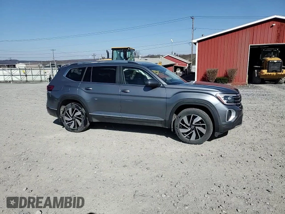 2024 Volkswagen Atlas SEL with VIN 1V2BR2CA8RC532847, listed as a Copart auction lot 52149275 with 26,590 mi miles and Salvage title. Bid and sale history available at DreamBid. Image 15.
