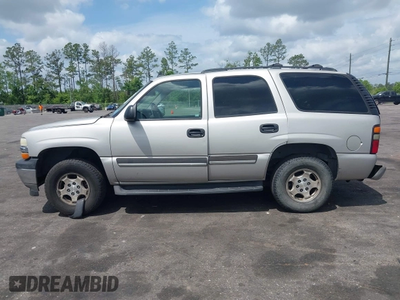 2006 Chevrolet Tahoe LS z VIN 1GNEC13V86R135510, wystawiony jako IAAI lot #42123092 z przebiegiem 370 153 mil mil oraz . Historia ofert i sprzedaży dostępna na DreamBid. Obrazek 14.