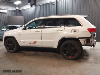 2015 Jeep Grand Cherokee Altitude with VIN 1C4RJFAG7FC932917, listed as a IAAI auction lot 41849526 with 91,827 mi miles. Bid and sale history available at carsss.com. Image 15.
