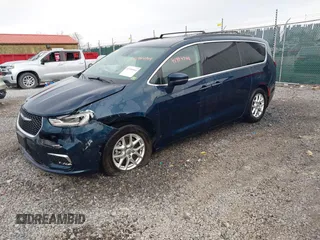 2022 Chrysler Pacifica Touring L with VIN 2C4RC1BG6NR128514, listed as a IAAI auction lot 41994944 with 67,555 mi miles and . Bid and sale history available at DreamBid. Image 19.