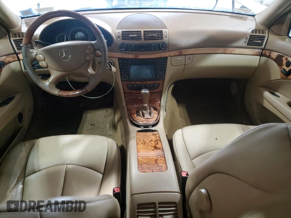 2009 Mercedes-Benz E-Class Luxury 3.5L with VIN WDBUF87X09B380992, listed as a Copart auction lot 50352925 with 0 mi miles and Salvage Title. Bid and sale history available at carsss.com. Image 8.