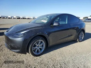 2024 Tesla Model Y with VIN 7SAYGDED4RF017614, listed as a Copart auction lot 88494625 with 11,209 mi miles and Salvage title. Bid and sale history available at DreamBid. Image 1.