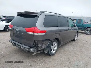 2011 Toyota Sienna LE AAS with VIN 5TDKK3DC0BS103380, listed as a IAAI auction lot 41855259 with 216,022 mi miles. Bid and sale history available at carsss.com. Image 4.
