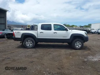 2014 Toyota Tacoma PreRunner с VIN 5TFJX4GN3EX035798, выставлен на аукционе IAAI как лот 42079126 с пробегом 164 700 миль миль и . История ставок и продаж доступна на DreamBid. Изображение 13.