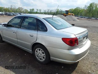 2003 Saturn LS z VIN 1G8JU54F13Y543040, wystawiony jako IAAI lot #42216906 z przebiegiem 197 758 mil mil oraz . Historia ofert i sprzedaży dostępna na DreamBid. Obrazek 3.